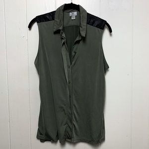 [SALE]  worthington sleeveless button down